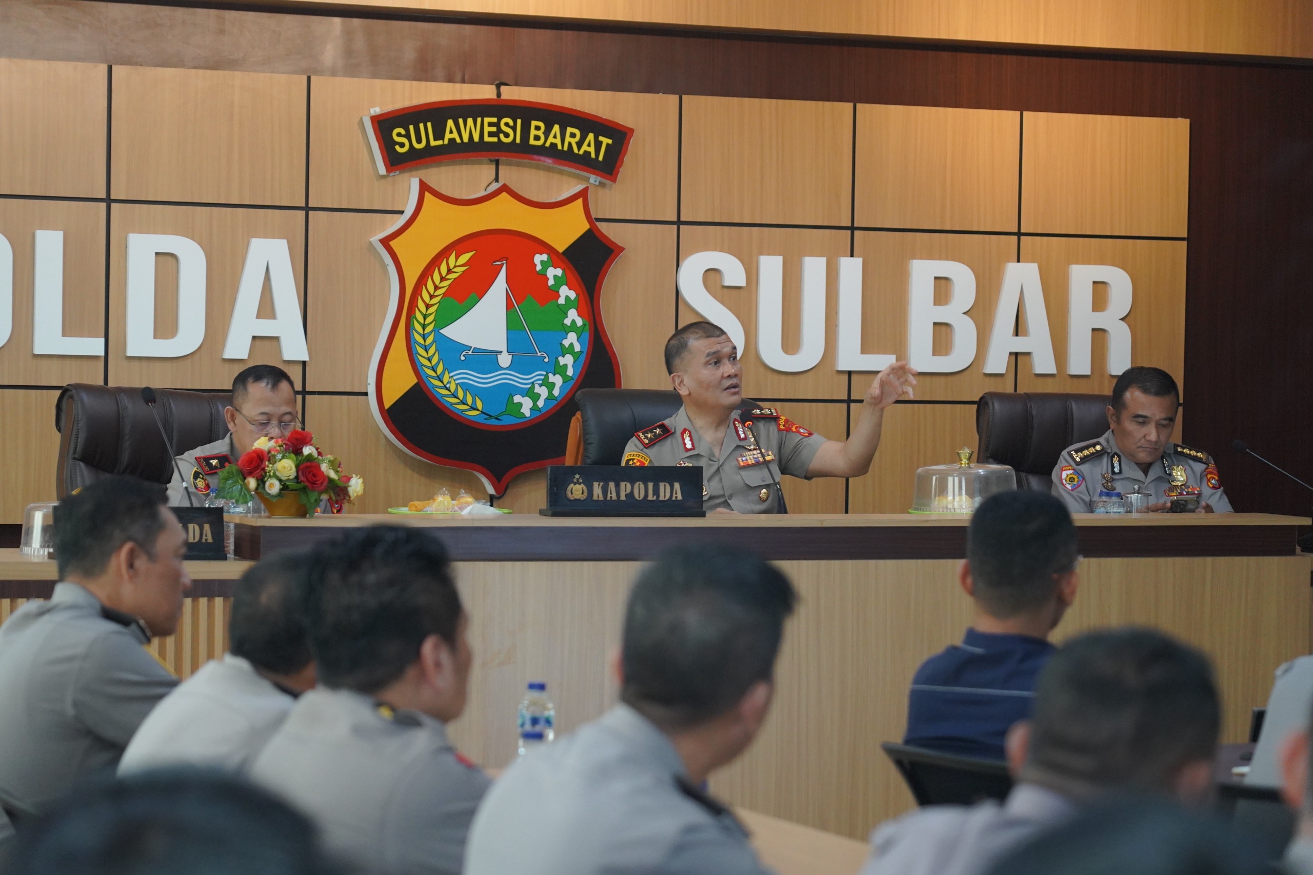 Kapolda Sulbar Irjen Pol Totok Suharyanto Tegaskan Disiplin dan Penguatan Kamtibmas