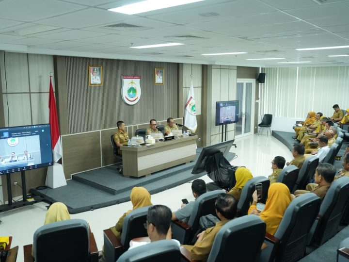 Sekprov Junda Maulana Memimpin Rakor Monev Awal Program Gerakan Sulbar Mandarras
