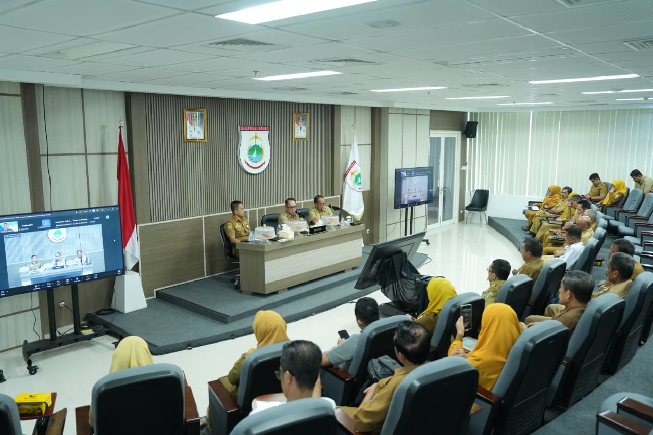 Sekprov Junda Maulana Memimpin Rakor Monev Awal Program Gerakan Sulbar Mandarras