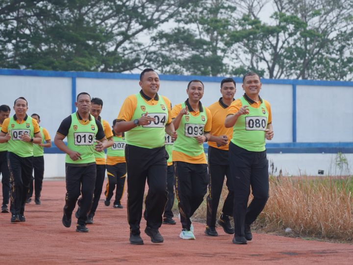 Bersama PJU, Kapolda Sulbar Perkuat Fisik Lewat Tes Kesamaptaan
