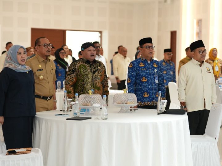 FKUB Sulbar Dikukuhkan, Gubernur SDK Raih Penghargaan atas Keberhasilan Jaga Stabilitas Daerah
