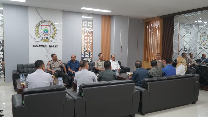 Kapolda Sulbar Tegaskan Komitmen Kawal Aspirasi Sebagai Sarana Penyampaian Pendapat